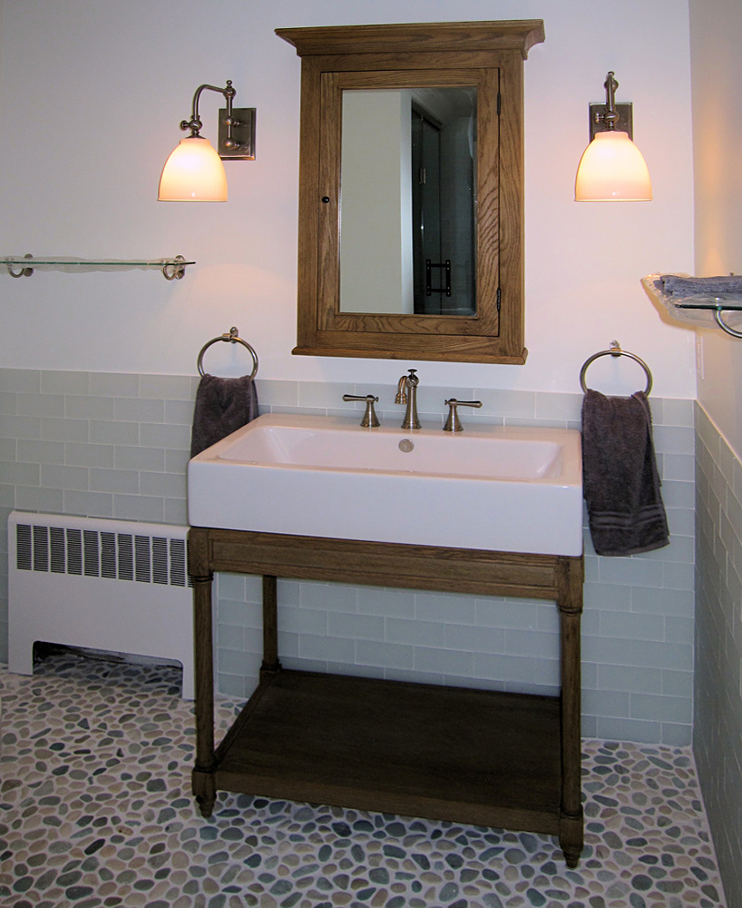 Sea Green & White Pebble Tile Bathroom Flooring - Pebble Tile Shop